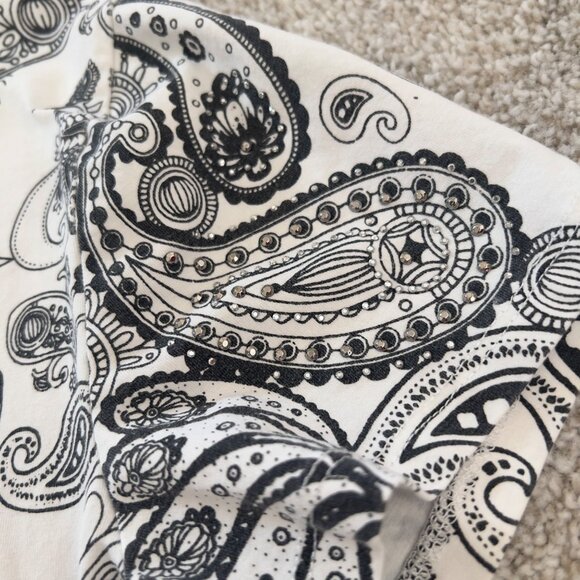Cowgirl Legend Y2K Grunge Top Paisley Print and Rhinestones Black & White - Picture 6 of 8